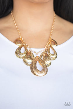 Gold teardrop Necklace