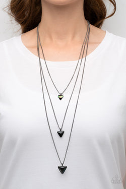 Follow the LUSTER - Black Necklace