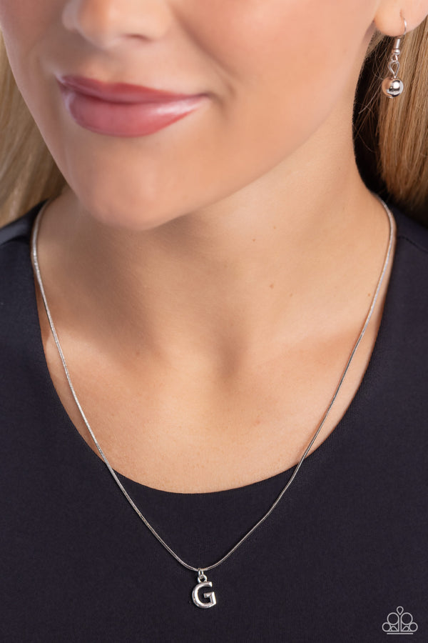 Seize the Initial - Silver - G Necklace